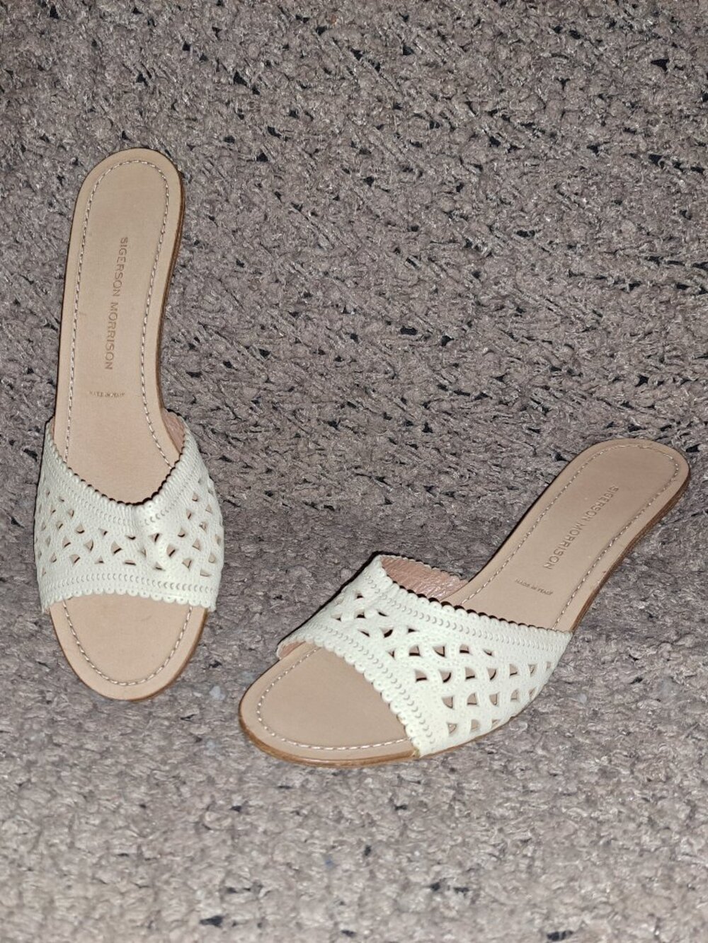 SIGERSON MORRISON-Beige Leather Laser Cut Scalloped Sandals-Sz 11-Near Mint